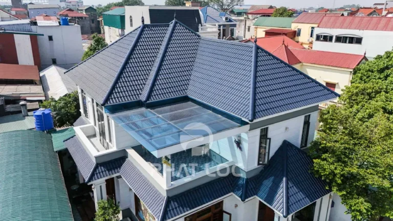 Tấm lợp mái lấy sáng Polycarbonate