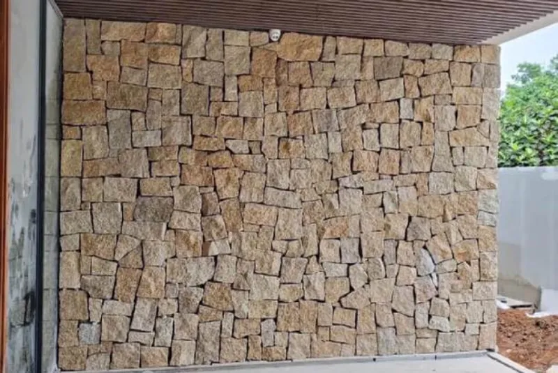 Đá tự nhiên