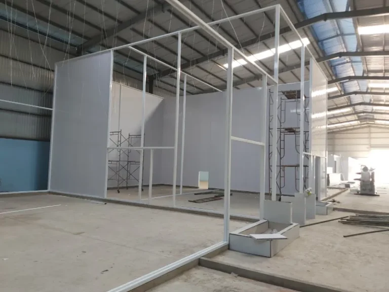 Ốp khu công nghiệp, nhà xưởng – Chống hóa chất, dễ lau dọn