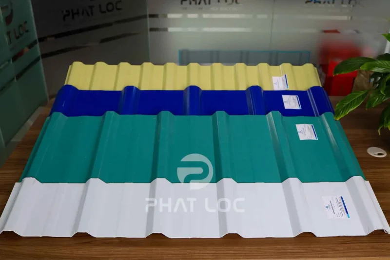Tấm lợp nhựa PVC là gì? – Góc nhìn kỹ thuật