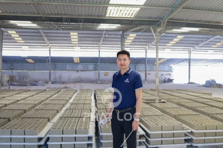 Nhà Máy Sản Xuất Pallet Nhựa Ép Gạch Không Nung PVC/PP Phát Lộc – Giá Gốc Từ Xưởng, Bảo Hành 1 Đổi 1, Giao Hàng Toàn Quốc