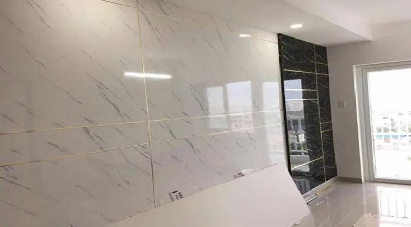 Tấm PVC vân đá trắng là gì? Lý do chinh phục thị trường nội thất