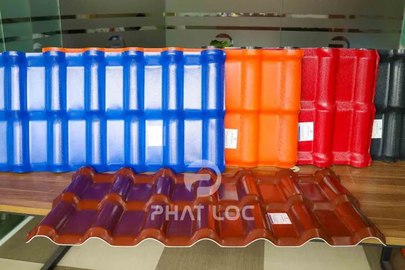 Các loại ngói nhựa PVC/ASA đa dạng màu sắc – Thẩm mỹ & Ứng dụng