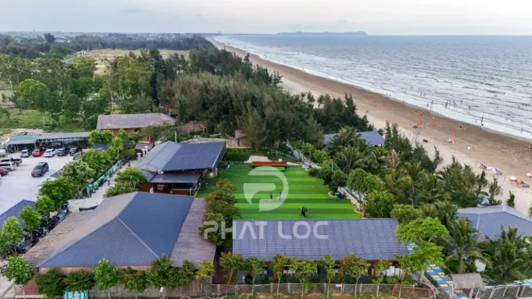 Cập Nhật Giá Tôn Nhựa 7 Sóng 2.5–3.5mm Cho Nhà Ở & Xưởng – Tháng 11 | Giảm 20% Cuối Năm 7 Công Ty Tnhh Vật Liệu Nhiệt Phát Lộc Công trình ven biển, resort, khu du lịch