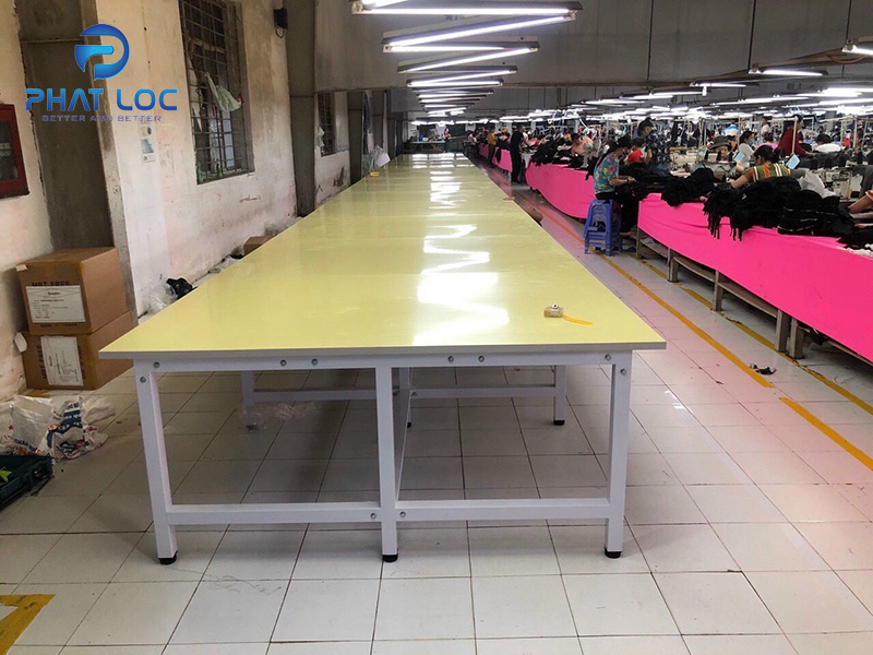 Nhựa PP Làm Mặt Bàn Thao Tác Công Nghiệp: Ứng Dụng Thực Tế, Tư Vấn & Báo Giá 2025 4 Công Ty Tnhh Vật Liệu Nhiệt Phát Lộc Dịch vụ tư vấn & bàn giao Nhựa PP Làm Mặt Bàn Thao Tác Công Nghiệp tại Phát Lộc