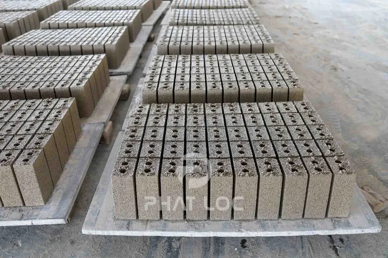 Tư Vấn Lựa Chọn Dây Chuyền Sản Xuất Gạch Không Nung 2025 | Ưu Đãi Hấp Dẫn | Báo Giá Nhanh Trong 1 Phút 1 Công Ty Tnhh Vật Liệu Nhiệt Phát Lộc Gạch không nung là gì? Tại sao được ưa chuộng?