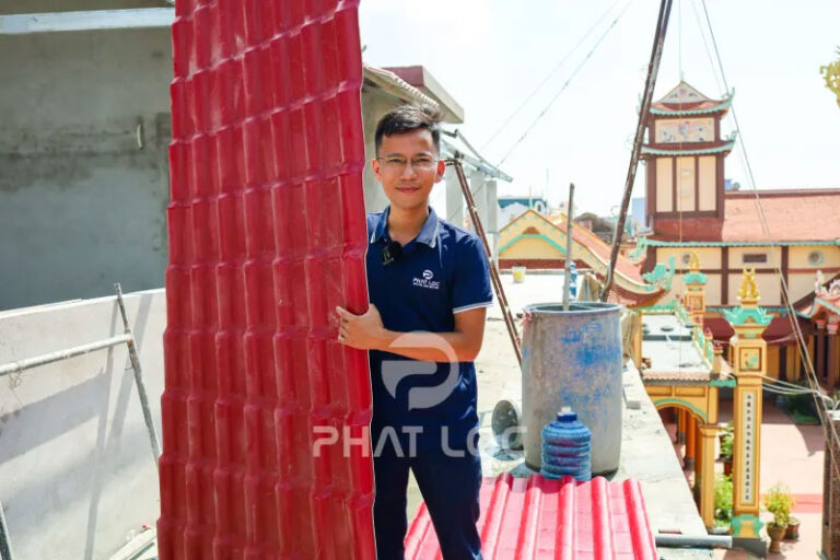 Cập Nhật Giá Ngói Nhựa 2026 & Phụ Kiện: Mua Trực Tiếp Nhà Máy, Ưu Đãi Đến 10% 4 Công Ty Tnhh Vật Liệu Nhiệt Phát Lộc Vì sao nên mua ngói nhựa tại Phát Lộc?