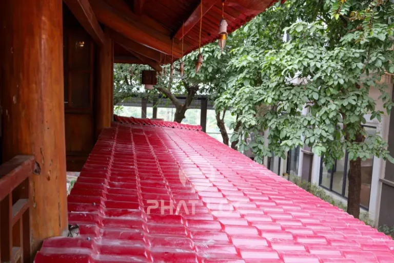 Giá Ngói Nhựa Đỏ Lợp Mái T3/2026 Mới Nhất: Tư Vấn Thi Công Theo Yêu Cầu – Giao Nhanh Toàn Quốc 4 Công Ty Tnhh Vật Liệu Nhiệt Phát Lộc Biệt thự – resort