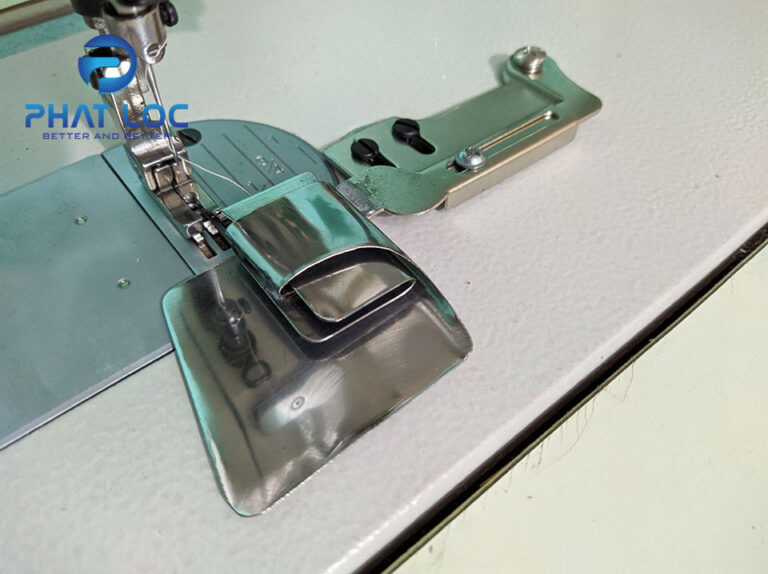 Top 4+ Dòng Nhựa Tấm PVC Được Ứng Dụng Rộng Rãi Trong Công Nghiệp 2026 2 Công Ty Tnhh Vật Liệu Nhiệt Phát Lộc Ứng dụng phổ biến