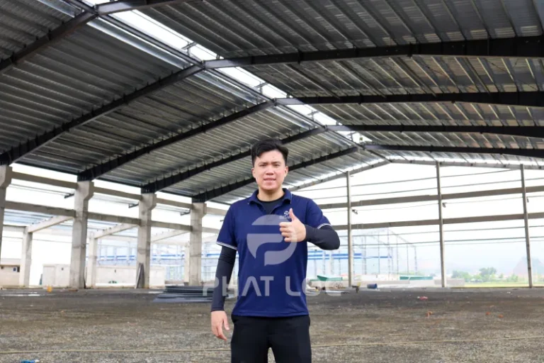 Giá Tôn Nhựa Đen 2026 Mới Nhất: Tư Vấn – Thiết Kế Theo Yêu Cầu, Ưu Đãi Cho Mọi Công Trình 5 Công Ty Tnhh Vật Liệu Nhiệt Phát Lộc Vì sao nên chọn Phát Lộc khi mua tôn nhựa đen?