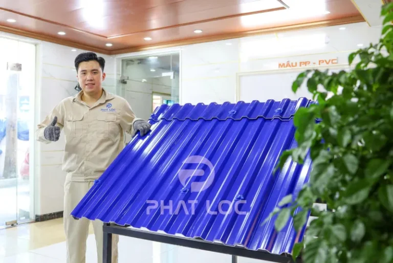 Top 5+ Bước Lắp Đặt Tôn Nhựa Xanh Đúng Kỹ Thuật Chi Tiết 2026 5 Công Ty Tnhh Vật Liệu Nhiệt Phát Lộc Nên Mua Tôn Nhựa Xanh Ở Đâu Uy Tín?