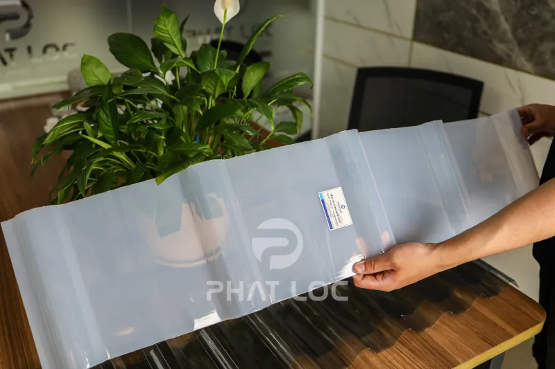 Cập Nhật Giá Polycarbonate 5 Sóng Lợp Mái Nhà Xưởng Tháng 05/2026 Mới Nhất 4 Công Ty Tnhh Vật Liệu Nhiệt Phát Lộc Dự Báo Xu Hướng Giá Polycarbonate 5 Sóng Từ 2026