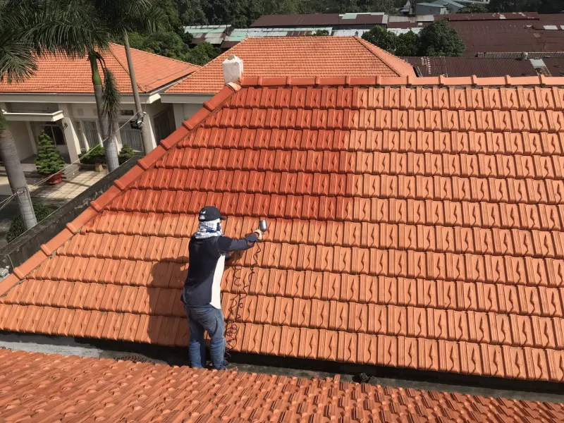 6+ Giải Pháp Xử Lý Mái Ngói Bị Dột Hiệu Quả Theo Từng Mức Độ 4 Công Ty Tnhh Vật Liệu Nhiệt Phát Lộc Sơn chống thấm mái ngói