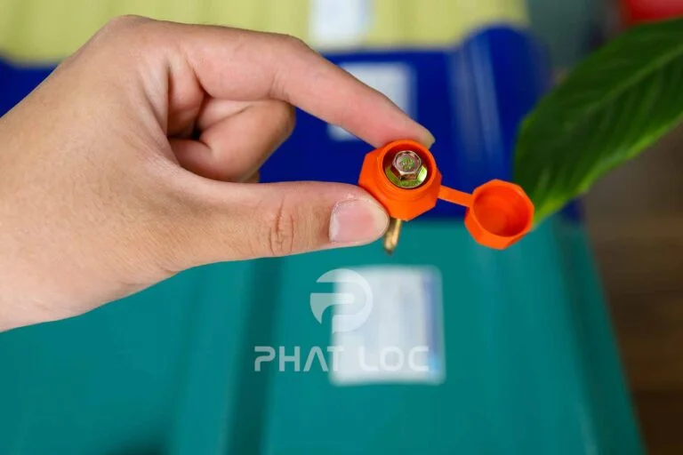 Bảng Giá Phụ Kiện Mái Tôn Nhựa 08/2026 Mới Nhất – Ưu Đãi Khi Mua Kèm Tấm Lợp 1 Công Ty Tnhh Vật Liệu Nhiệt Phát Lộc Cách lựa chọn Phụ Kiện Mái Tôn phù hợp