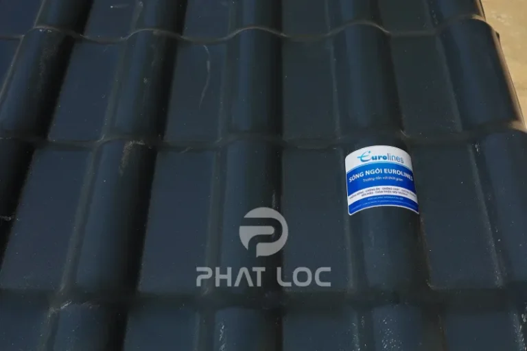 Báo Giá Ngói Nhựa Đen 08/2026 Mới Nhất – Ưu Đãi Chiết Khấu Đến 30% Mọi Công Trình 2 Công Ty Tnhh Vật Liệu Nhiệt Phát Lộc Giá Ngói Nhựa Đen 08/2026 Bao Nhiêu?