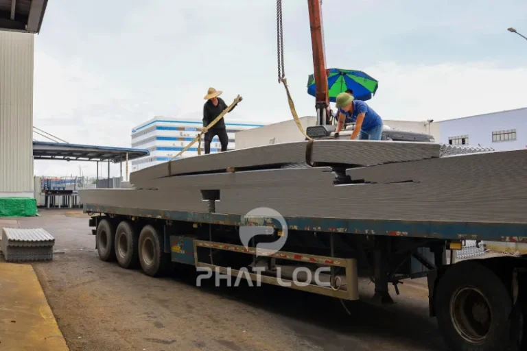 Tôn Nhựa Sơn La Theo Yêu Cầu: Báo Giá, Lắp Đặt & Chiết Khấu Đến 30% Công Trình Lớn 5 Công Ty Tnhh Vật Liệu Nhiệt Phát Lộc Quy Trình Đặt Mua Và Lắp Đặt Tôn Nhựa Tại Sơn La